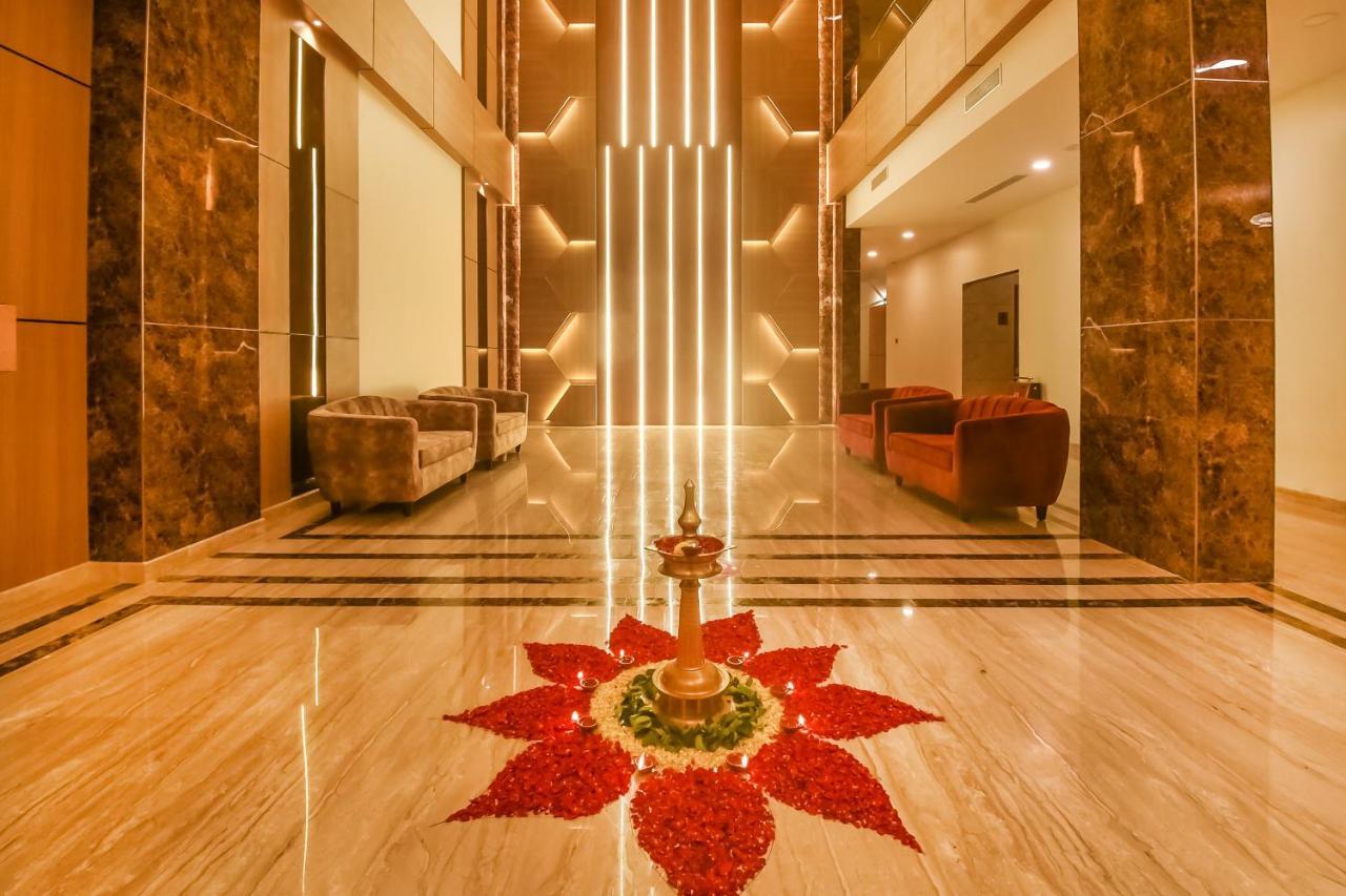 Emerald Clarks Inn Suites Mysore Exterior foto